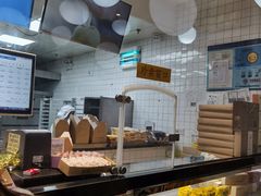 -鲍师傅糕点(江苏路店)