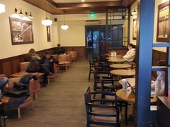 大堂-星巴克臻选(武汉首义汇店)