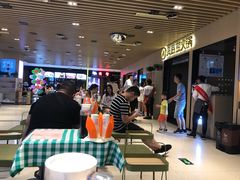 等位区-海底捞火锅(方塔东街店)