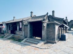 -清风小镇闯关东影视基地