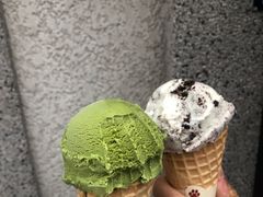 -Fridi Patisserie Cafe