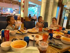 -怡咖啡海鲜自助餐厅(浦东香格里拉店)