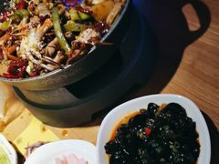 -赖胖子肉蟹煲(金牛万达店)