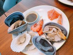 三文鱼刺身-济南香格里拉·咖啡泉自助餐厅