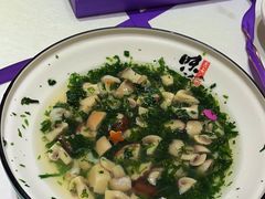 -沪华海鲜大酒楼(南汇店)