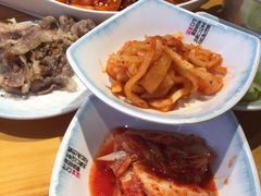 -唯成•韩国炭火烤肉 유성고기