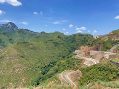 -孤山寨风景区