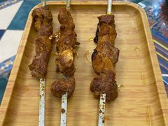 羊肉串-乡村馕坑肉·烧烤·新疆菜·本地人更爱吃(阿勒泰首店)