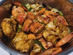 -七欣天香辣蟹火锅(无锡金太湖国际城店)