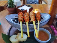 -三亚艾迪逊酒店·海滩烧烤 BARBACOA·现场乐队·浪漫晚餐·烧烤海鲜