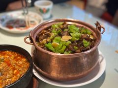 牛肝菌焖饭-朱家小厨(红塔西路店)