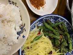 土豆丝拼四季豆-杨三孃跷脚牛肉(玉双路店)