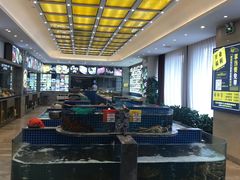 -骏莱海鲜鱼港(五角场店)