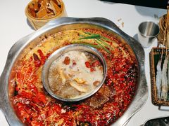 -卤校长老火锅(杨家坪直营店)