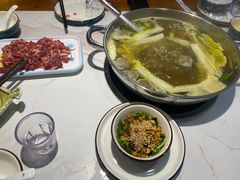 -乡土黄·鲜牛肉火锅·小龙虾(兴业街店)