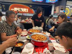-胖哥俩肉蟹煲(湖滨银泰in77店)