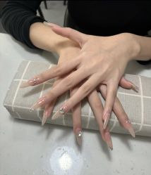 -初瞳专营美睫美甲
