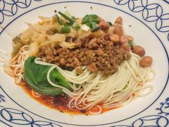 -李与白包子铺(桐梓林店)