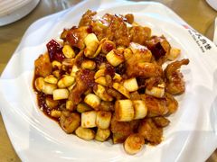 宫保鸡丁-华天二友居肉饼(宫门口店)