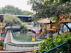 -顺德大良半月城游乐场