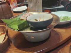 -老滇山寨•云南特色菜•地方菜•民族风情歌舞表演(金碧店)