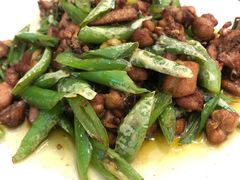 青椒煸仔鸡-川人百味(亿合城店)