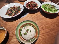 -吃饭皇帝大土家民族菜(荟聚店)