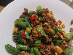 -新白鹿餐厅(百联中环店)