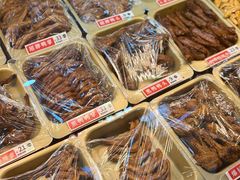 -绝味鸭脖(龙阳路生活广场店)