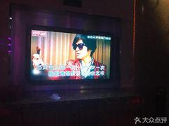 -好乐迪(张扬路八佰伴店)