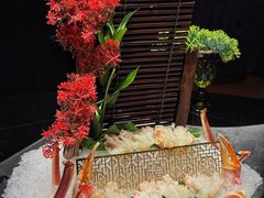-蟹犇前•帝王蟹雪蟹(陆家嘴店)