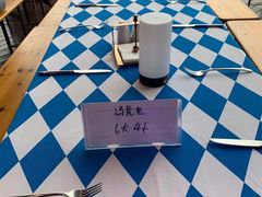 -上海滴水湖皇冠假日酒店