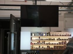 -Hair Co.一间沙龙