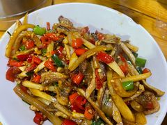 -笨罗卜浏阳菜馆(星沙店)