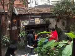 -古董花园(思南路42弄小区店)