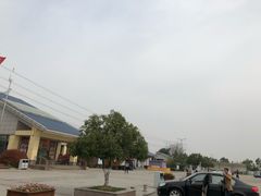 -八仙台服务区-停车场