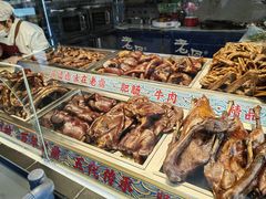 -老鼎万春卤菜(五代传承创始老店)