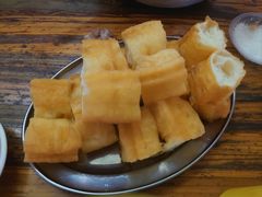 油条-洲心明记烧肉大粥(总店)