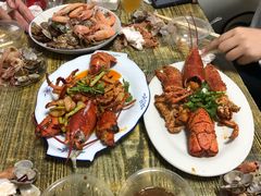 龙虾三吃-人和啤酒屋海鲜大排档(营口路店)