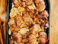 -老东镇啤酒屋海鲜加工·蒸汽海鲜·海鲜烧烤(台东店)