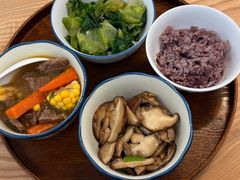-悦芽照护月嫂+育儿嫂(杭州店)