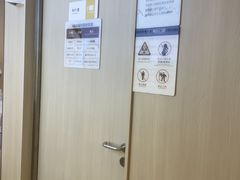 -柏乐口腔医院·舒适化无痛种植牙中心(东盟商务区院)