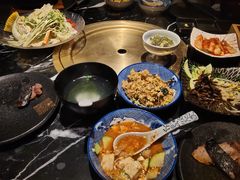 -山川小町·极番烧肉(新地假日广场店)