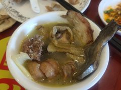 -鲁朗纳麦石锅鸡庄园