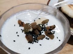 自制酸奶-秦䩊会·陕西biangbiang面(畹町路店)