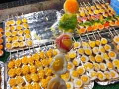 -席娜卡琳火车铁道夜市