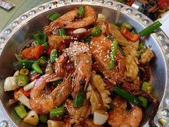 香锅鱿鱼虾-龙香居海鲜浑锅家常菜·特色驴肉