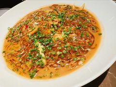 -新荣记(BFC外滩金融中心店)