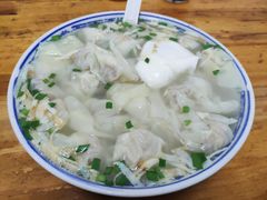-胖子馄饨坊(天目大厦东南)