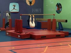 -小小运动馆(浦江店)